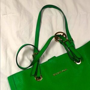 Michael Kors Tote